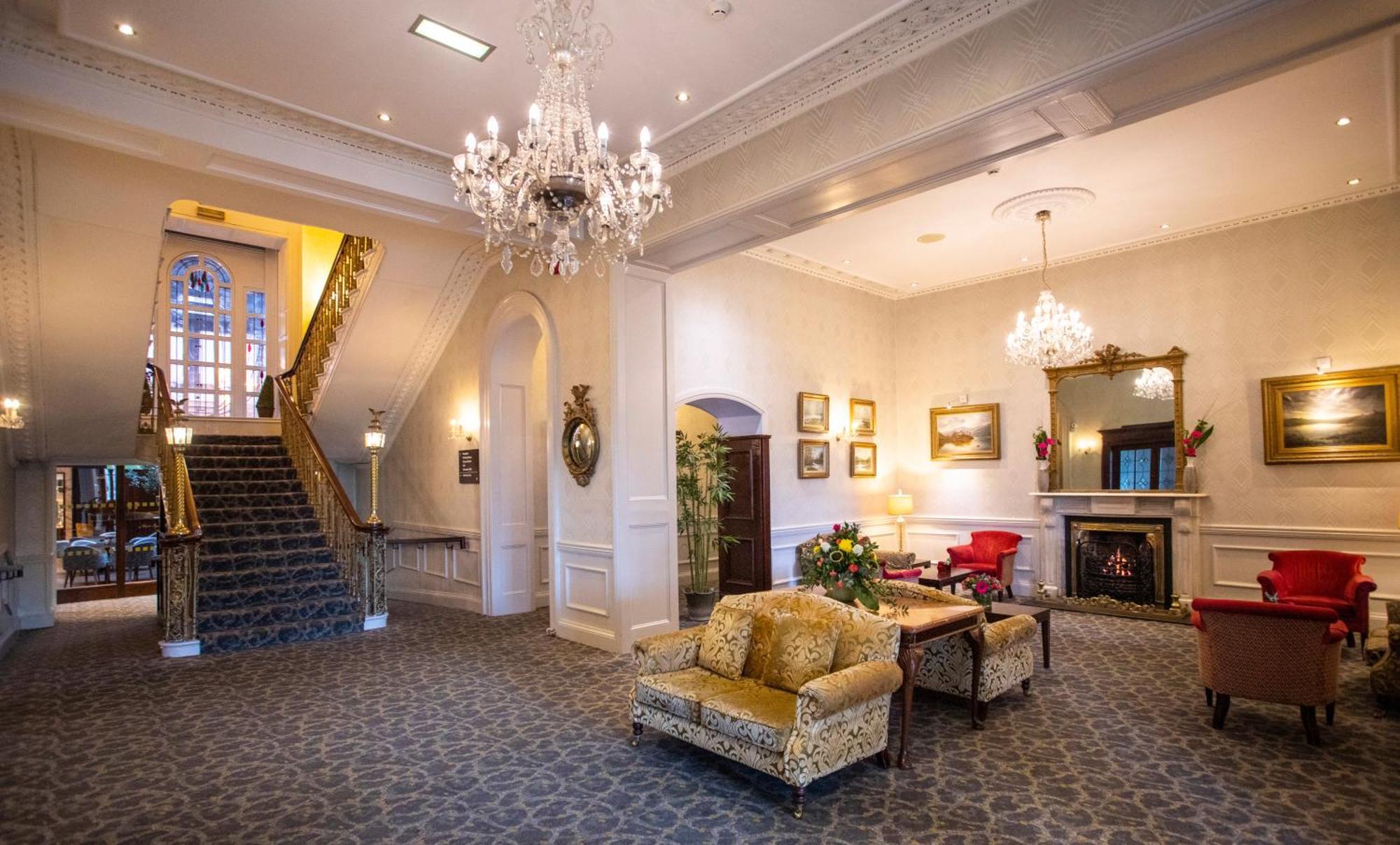 Grand Hotel Malahide Dış mekan fotoğraf