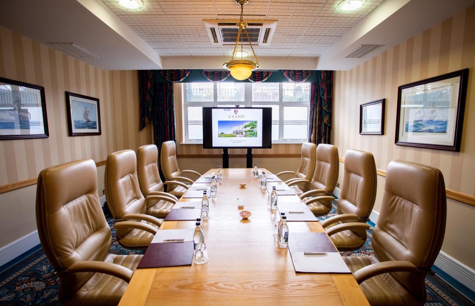Grand Hotel Malahide Dış mekan fotoğraf