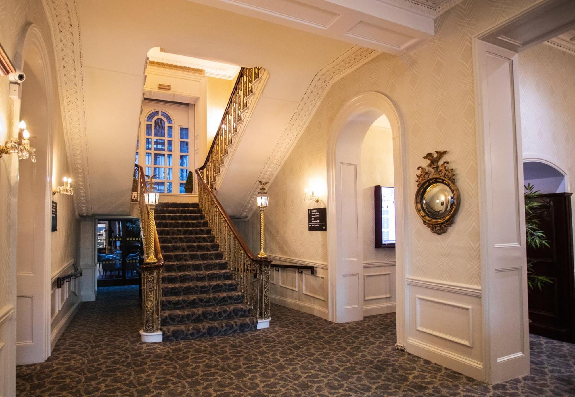 Grand Hotel Malahide Dış mekan fotoğraf